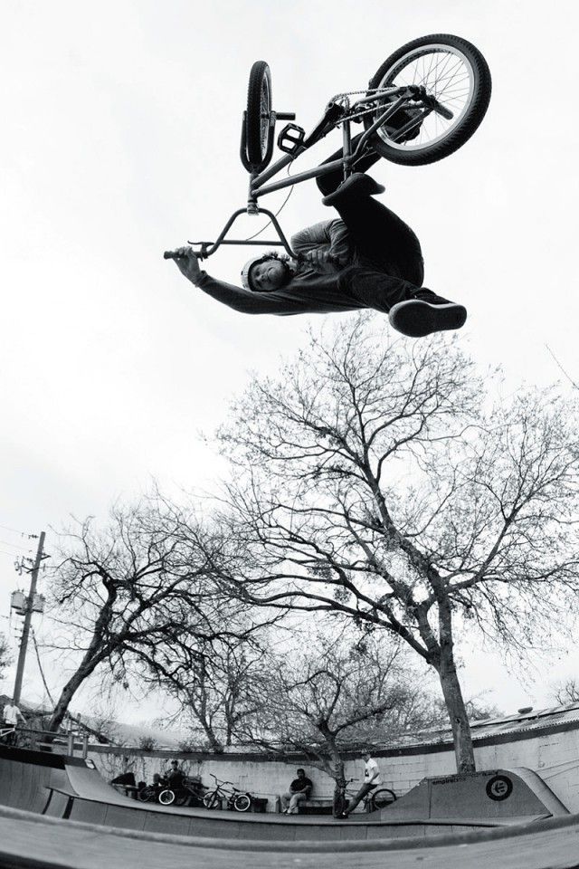 Featured image of post Bmx Background Iphone