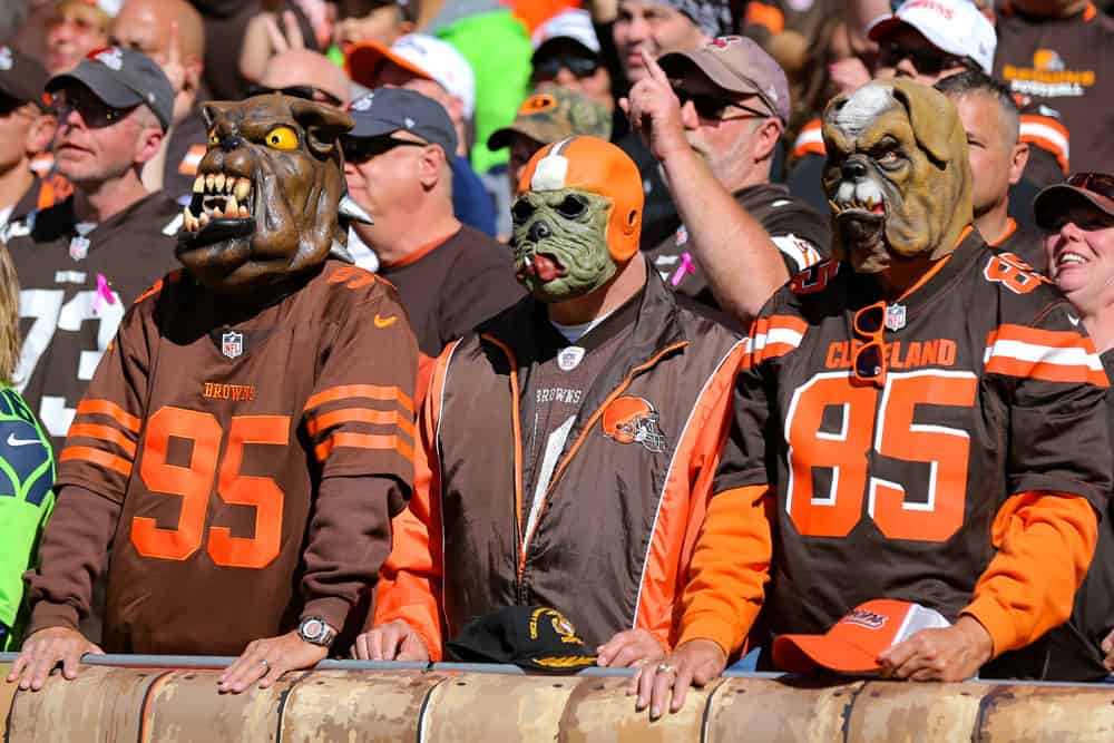 Featured image of post Cleveland Browns Dog Pound Pictures